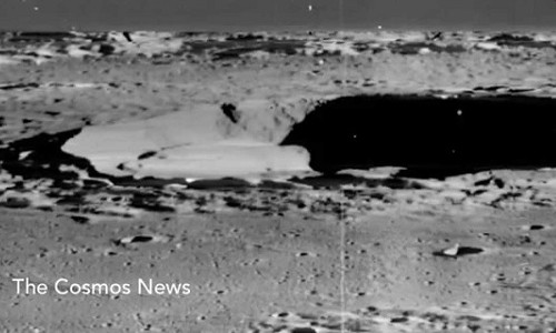 Xôn xao cảnh tàu vũ trụ ngoài hành tinh phơi xác trên Mặt trăng