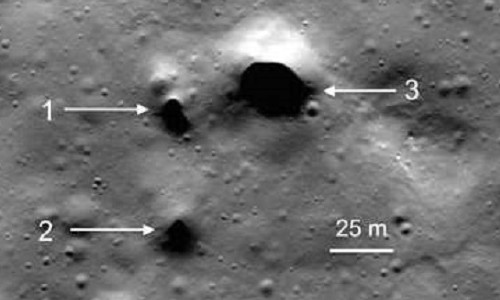 Kỳ lạ hình ảnh giống ống khói ở gần cực Bắc Mặt trăng