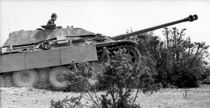 Video: Cực hiếm cảnh “sát thủ diệt tăng” Jagdpanther khai hỏa