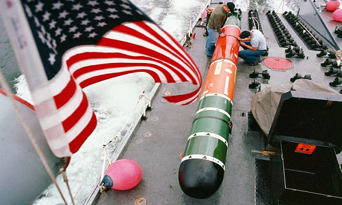 Mỹ nâng cấp ngư lôi 40 tuổi để đối phó tàu ngầm Nga-Trung