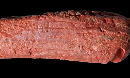 Sáp màu 10.000 tuổi trông như thế nào?