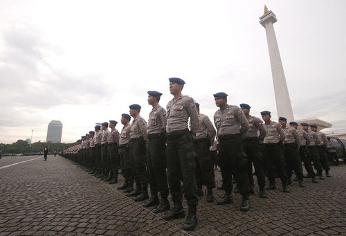 Indonesia triển khai 180.000 nhân viên an ninh để đảm bảo an toàn trong ngày lễ Giáng sinh. EPA.