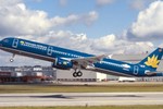 Máy bay Vietnam Airlines chở 141 người hạ cánh khẩn cấp