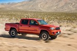 Chào đón 2015, Toyota Tacoma nhận bản nâng cấp mới