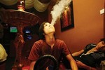 Shisha “chế” đang đầu độc giới trẻ 