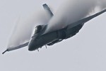 F-35 chưa tới đâu, Hải quân Mỹ đã lo "bán tháo" F/A-18