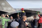 F-35 của Italia "mất" khả năng tàng hình vì đám đông hiếu kỳ