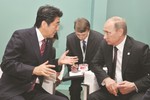 V.Putin, Shinzo Abe, đảo Kuril và Hiệp ước hòa bình