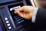 Ngân hàng tiết lộ “kỹ năng” rút tiền ATM dịp Tết