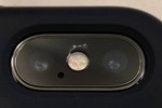 Vỡ kính camera iPhone X, phí sửa bằng tiền mua iPhone 7