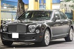 "Chạm mặt" xế sang chục tỷ Bentley Mulsanne tại Hải Phòng