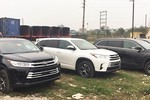 "Hàng nóng” Toyota Highlander 2017 ăn Tết Đinh Dậu tại VN