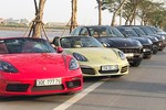 Dàn xế sang tiền tỷ Porsche “show hàng” tại Hà Nội