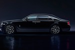 Siêu xe sang Rolls-Royce Ghost "mặc áo" Versace 