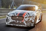 Jaguar "nhá hàng" XE SV Project 8 mạnh 600 mã lực