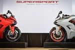 Ducati SuperSport 2017 "chốt giá" 382 triệu tại Thái Lan 