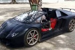 Nông dân độ xe máy thành siêu xe Lamborghini mui trần 