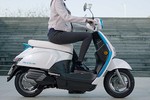 Chi tiết xe ga chạy điện Kymco iONEX vừa ra mắt 