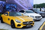 "Xào, chẻ, phá" xe sang Mercedes-Benz tại trường đua Việt 