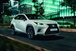 Xe sang Lexus NX 300h sport mới giá từ 1,1 tỷ đồng