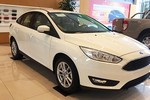 Xe Ford Focus “đại hạ giá” chỉ từ 555 triệu tại Việt Nam