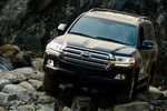 Cận cảnh Toyota Land Cruiser 2019 nâng cấp mới 