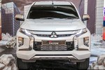 Mitsubishi Triton 2019 phiên bản off-road giá 1,62 tỷ đồng