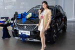 Trương Quỳnh Anh tậu xe Peugeot 3008 tiền tỷ ngày cận Tết