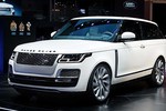 SUV nhanh và đắt nhất của Land Rover bất ngờ "chết yểu"