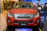 Bán tải Isuzu D-Max “xuống giá” tới 70 triệu tại Việt Nam