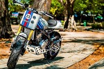 Môtô giá rẻ Benelli BN302 “biến hình” xe đua flat track