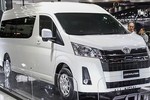 Toyota Hiace thế hệ mới bán ra 1 tỷ đồng tại Philippines 