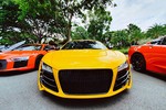 Dân chơi siêu xe Audi R8 tại Sài Gòn tụ hội "show hàng"