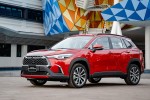 Khách Việt mua Toyota Corolla Cross sẽ không bị "bia kèm lạc"