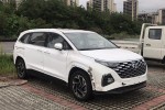 Hyundai Custo lộ diện "bằng xương, bằng thịt" chờ ngày ra mắt