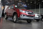 Top ôtô "ế chổng vó" tại Việt Nam, Isuzu mu-X bán được 1 chiếc