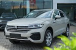 Volkswagen Tiguan, Teramont và Touareg giảm giá 300-400 triệu đồng