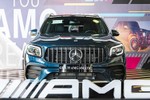 Mercedes-Benz Việt Nam giảm giá xe sang đến 130 triệu "xả hàng"