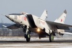 Soi “sát thủ chiến đấu” tiêm kích MiG - 25 của Liên Xô