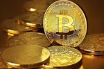 Sốc: Hơn 11 lượng vàng mới mua nổi 1 đồng Bitcoin