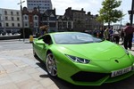 Siêu xe Lamborghini của thiếu gia Phan Thành chỉ để làm... taxi