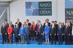 Hội nghị thượng đỉnh NATO: "Bằng mặt không bằng lòng"