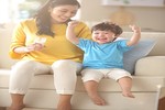 Con bị bệnh đường ruột mãi không tăng cân, phải làm gì?