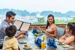 Du lịch nội địa lại cháy phòng, khách rộn rã săn tour chào hè