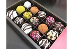 Tự làm chocolate truffle làm quà Valentine chuẩn như cửa hàng