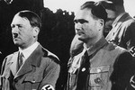 Thực hư thông tin Trùm phát xít Hitler là người đồng tính