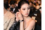 Jolie Nguyễn đáp trả giữa ồn ào không phải "rich kid" chính hiệu