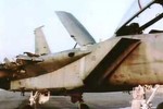 Màn hạ cánh điên rồ "một mất một còn" của F-15 Mỹ trong quá khứ 