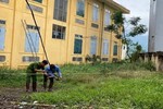 Thảm thương học sinh tiểu học Tuy Lai tử vong vì bị điện giật ở trường