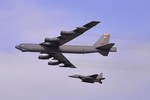 B-52 Mỹ thoải mái ra vào không phận Ukraine, Nga nóng mặt 